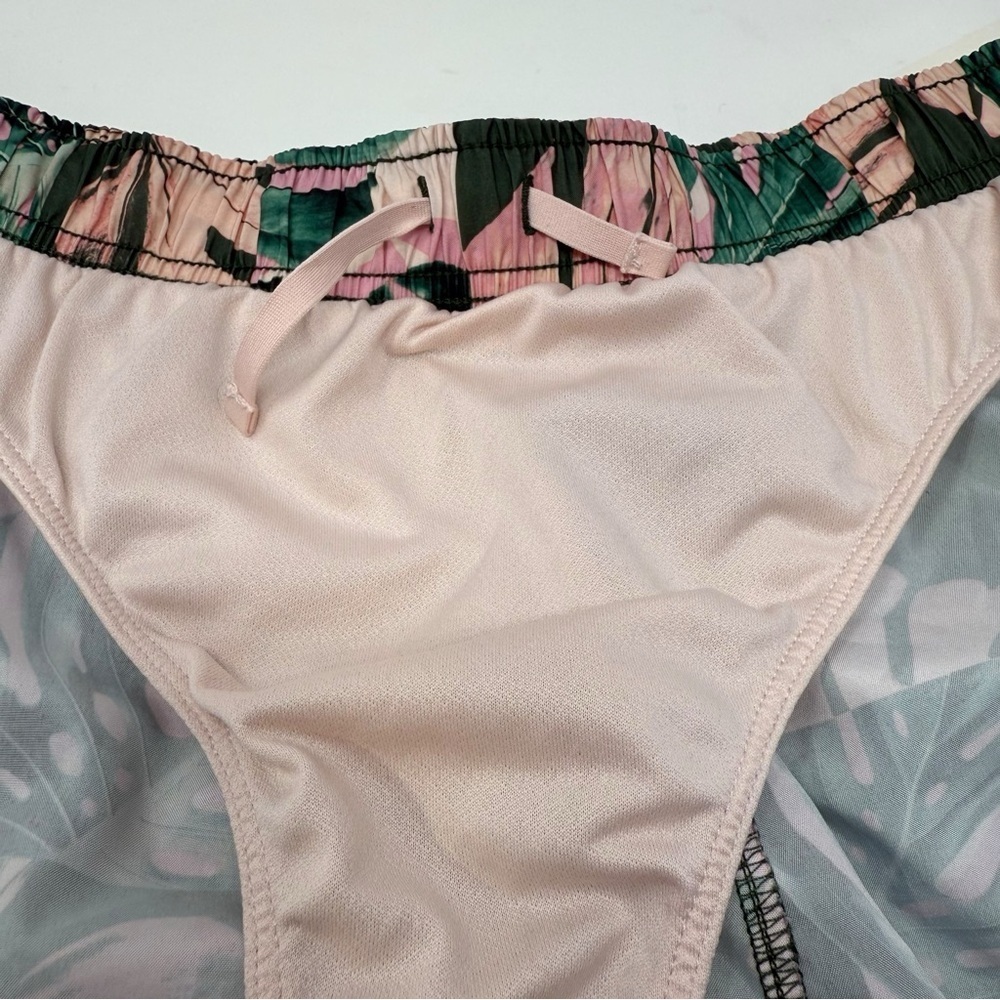 Nike Dri-FIT Women’s Running Shorts Medium Tropical Leaf Print size medium - Picture 6 of 13